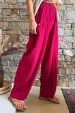 Suri Cushion Cotton Button Pocket Barrel Pant Sangria